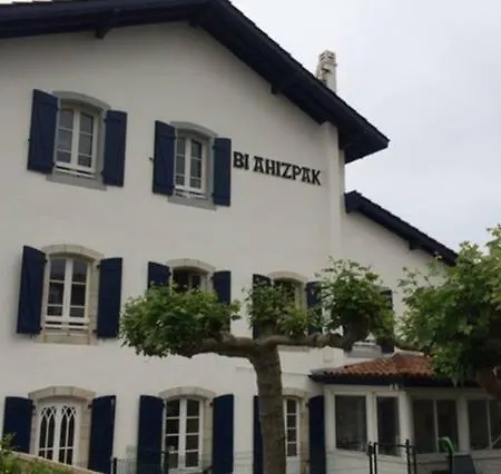 Agreable T2 A Bidart, Centre Bourg & Plages A Pied Exterior foto